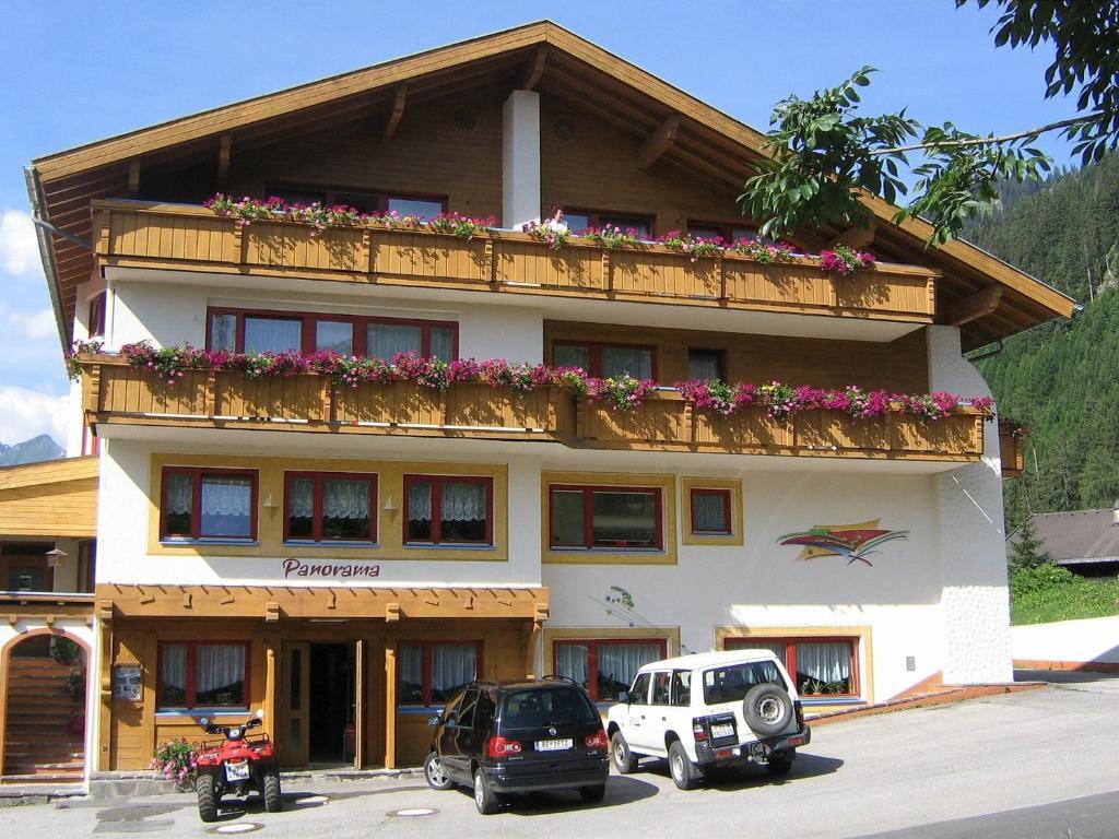 Hotel Panorama Elbigenalp Ngoại thất bức ảnh